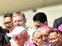 El papa Francisco inicia en Tailandia la primera etapa de su gira asiática