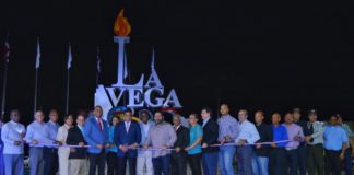Alcalde Kelvin Cruz deja inaugurada moderna entrada a La Vega