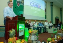 Abinader: “Atenderemos el campo 7 días a la semana, no sólo los domingos”