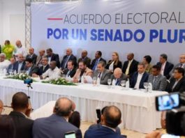 Partidos negocian pactos hasta última hora; hoy deben formalizar las alianzas