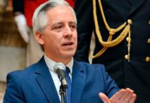 Dimite Evo morales y el vicepresidente de Bolivia