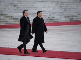 Bolsonaro, aliado de EEUU, hará equilibrismo al acercarse a China en cumbre de BRICS