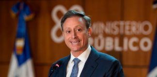 Periodistas que enfrentan hostigamiento por parte del fiscal general de República Dominicana