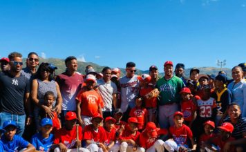 Inauguran la 2da Copa Navideña de Béisbol Infantil Jinova 2019