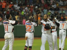 Sosa, Valdespín y Heim guían a los Toros sobre el Licey