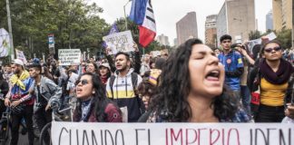 Las protestas ahondan la brecha entre Duque y los jóvenes