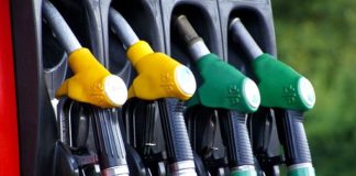 Ligeras rebajas en algunos combustibles