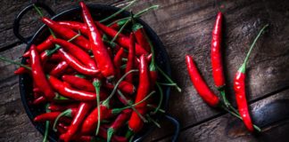 Comer chile te podría salvar de un infarto cardiaco o cerebral