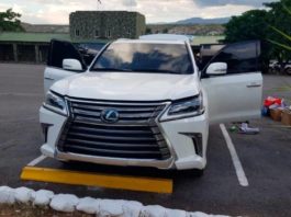 Yipeta de lujo de la red de César el Abusador enfrenta a abogados y el Ministerio Público