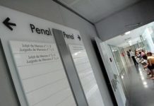 Una agonía de 20 minutos: el hombre acuchillado por su novia grabó su propia muerte con el móvil