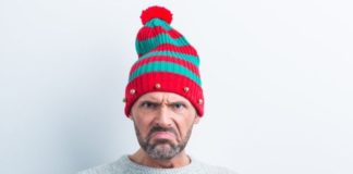 La edad a la que somos más infelices, según la ciencia (y cuál es la buena noticia)