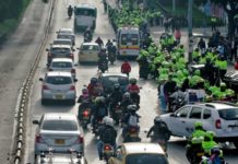 Se reactivan protestas en Colombia con esporádicos choques con la fuerza pública