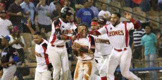 Núñez se viste de héroe en triunfo de los Leones