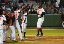 Toros toman comando de la Serie Final al vencer al Licey