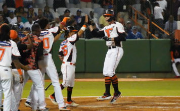 Toros toman comando de la Serie Final al vencer al Licey