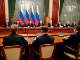 Renuncia todo el gabinete de Putin tras anuncio de reformas a la Constitución