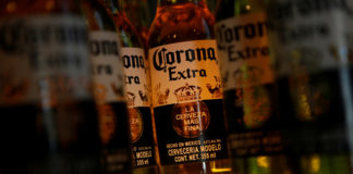 Se disparan las búsquedas en Google para averiguar si el brote de coronavirus está relacionado con la cerveza Corona