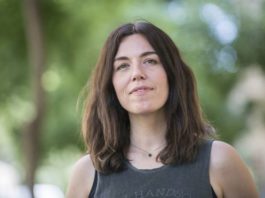 Somos menos felices y menos productivos que nunca porque somos adictos