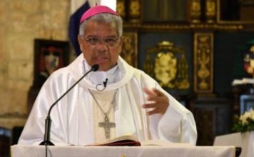 Arzobispo Ozoria advierte que intereses personales llevan el país a la deriva
