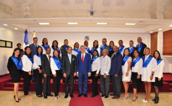 63 egresados del diplomado en Planificación y Gestión de Proyectos de Inversión Pública recibieron sus certificados