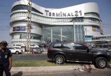 30 muertos, saldo de matanza en Tailandia