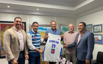 La CAASD apoyará selección nacional de baloncesto