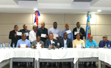 CAASD reparte RD$5.5 millones para el baloncesto distrital