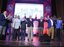 Reconocen a Osiris Duquela en Gala TBS Distrito 2020