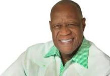 Johnny Ventura realiza acto masivo