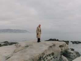 Un escritor pederasta va a juicio (y con él, las élites francesas)