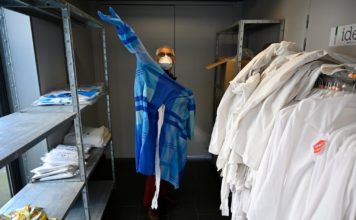 Sociedad de Infectología pide declarar toque de queda 24 horas con urgencia