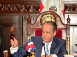 Reinaldo Pared confirma que fue diagnosticado con un tumor en el esófago
