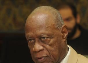 «Me encuentro hemodinámicamente estable», dice Johnny Ventura, positivo al Covid-19