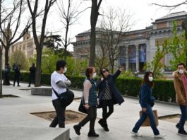 Todo el gobierno español se somete a pruebas por coronavirus tras el positivo de una ministra