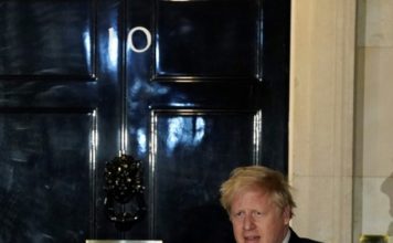 Boris Johnson dio positivo al coronavirus con «síntomas leves»