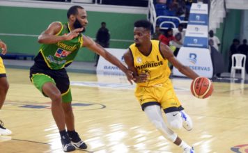 Mauricio Báez destrona invicto de San Carlos en el TBS Distrito 2020