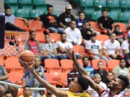 Kelvin Tavárez se destaca en victoria del GUG en semifinal del basket de Santiago