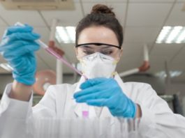 China asegura tiene la vacuna contra el coronavirus, preparan su producción en masa