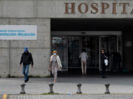 Sanidad afirma que no hay ningún dato que vincule el ibuprofeno a los casos graves de COVID-19