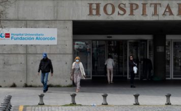 Sanidad afirma que no hay ningún dato que vincule el ibuprofeno a los casos graves de COVID-19