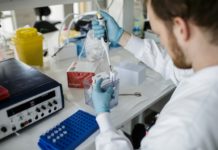 Vacuna contra covid-19, no antes de un año, dice Agencia Europea del Medicamento