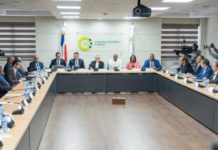 Partidos acuerdan elegir procurador electoral, hoy tocan veedores para JCE