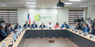 Partidos acuerdan elegir procurador electoral, hoy tocan veedores para JCE