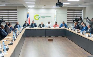 Partidos acuerdan elegir procurador electoral, hoy tocan veedores para JCE