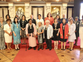 Presidente Danilo Medina otorga Medalla al Mérito a 13 mujeres dominicanas, por sus aportes al país