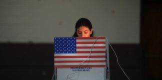 Cómo dejar atrás los errores de Barack Obama y ganar el voto latino