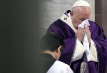 El Papa reaparece tras cuatro días por un resfriado que le obligó a cancelar toda su agenda