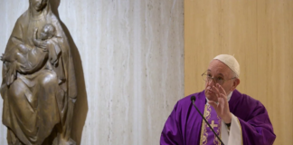 el Papa convoca al mundo a rezar un “Padre Nuestro”
