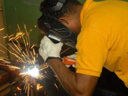 Gobierno anuncia nuevas medidas de apoyo a los microempresarios