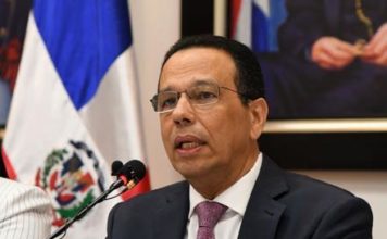 Ministro de Educación dice no puede adelantar ninguna medida con respecto al año escolar